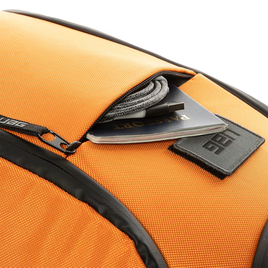 UAG รุ่น Backpack - กระเป๋าเป้สะพายหลัง ความจุ 18L - สี Orange