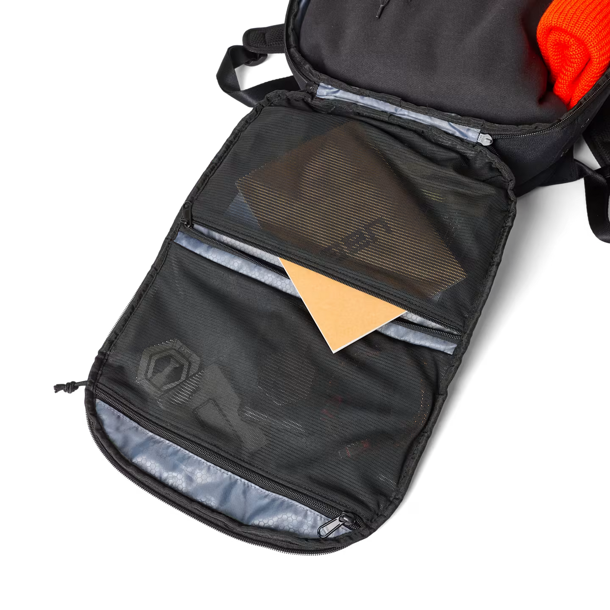 UAG รุ่น Premium Tech Backpack - กระเป๋าเป้ ความจุ 24L - สี Black