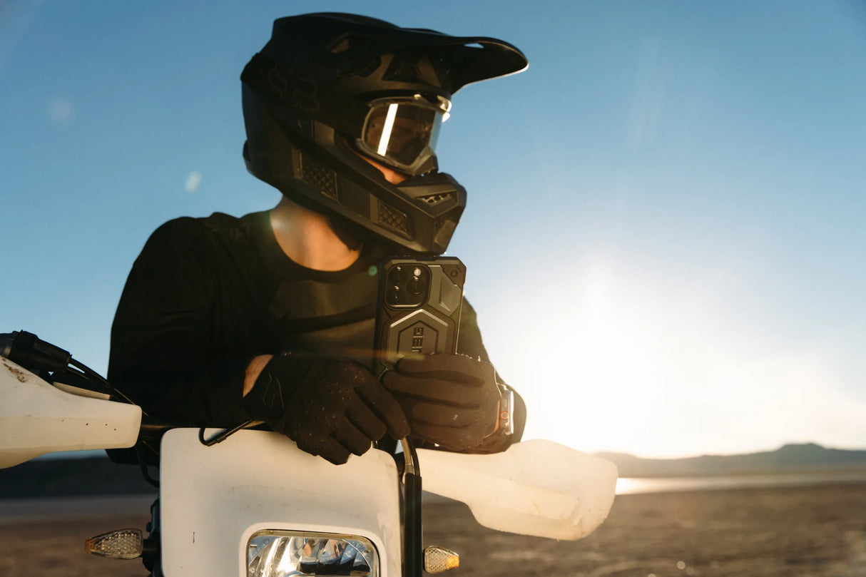 เคส UAG รุ่น Monarch Pro - iPhone 14 Pro - สี Mallard