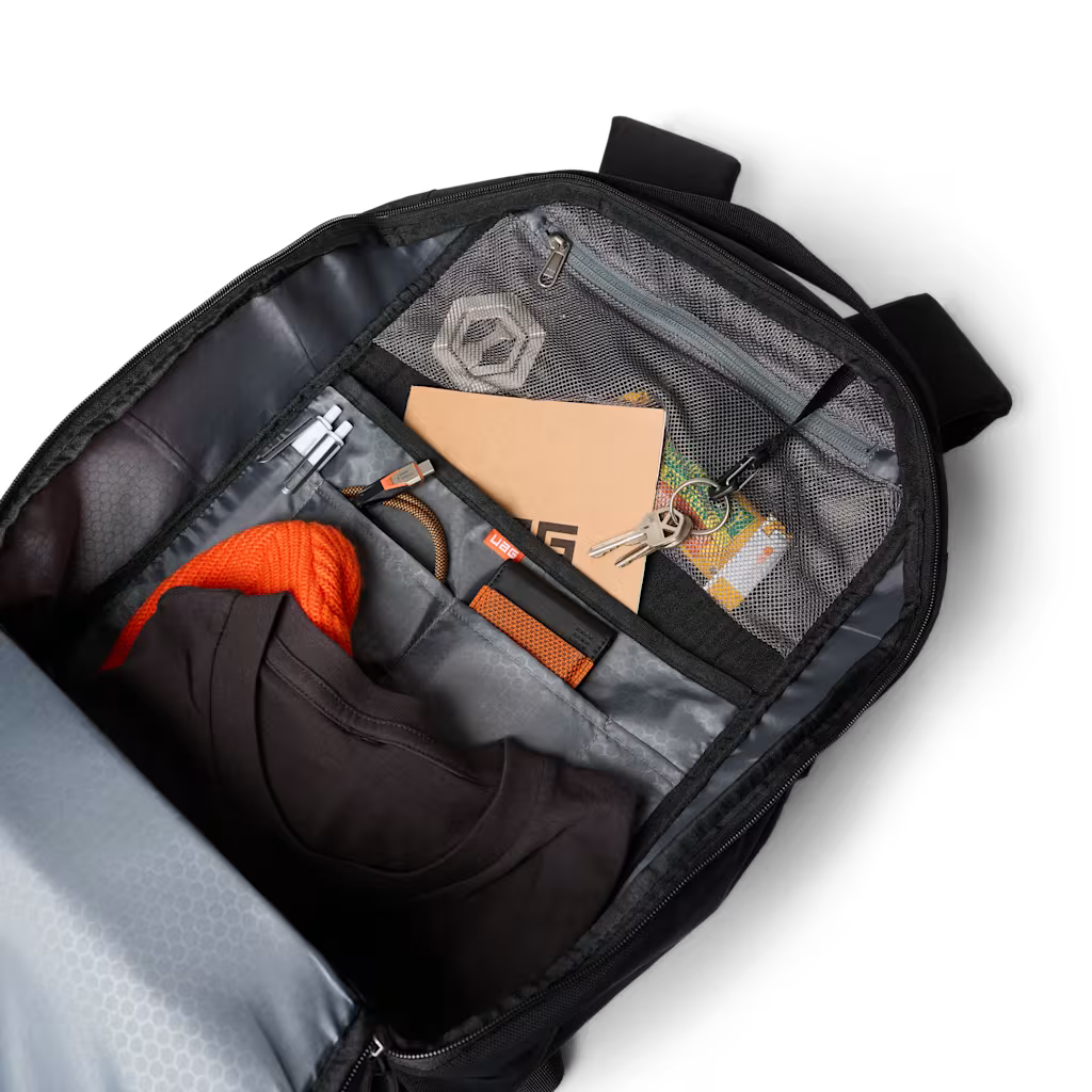 UAG รุ่น DRYOUT® Dual-Strap Backpack 22L – กระเป๋าเป้ – สี Black