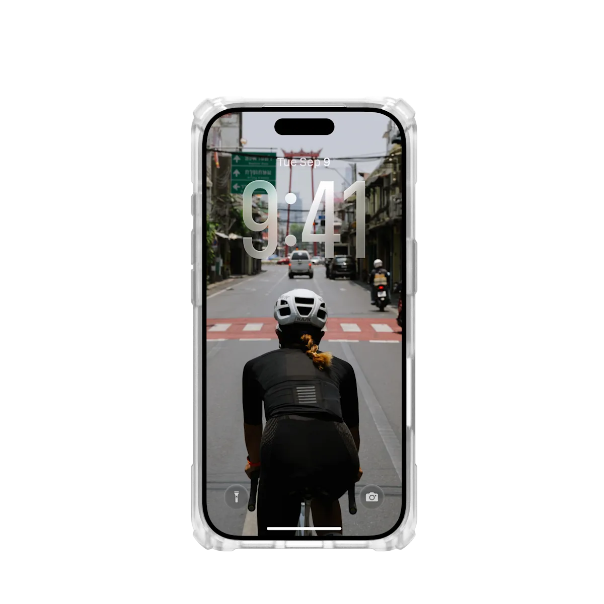 UAG รุ่น Plasma XTE (Magsafe) - เคส iPhone 17 Pro - สี Clear/Titanium