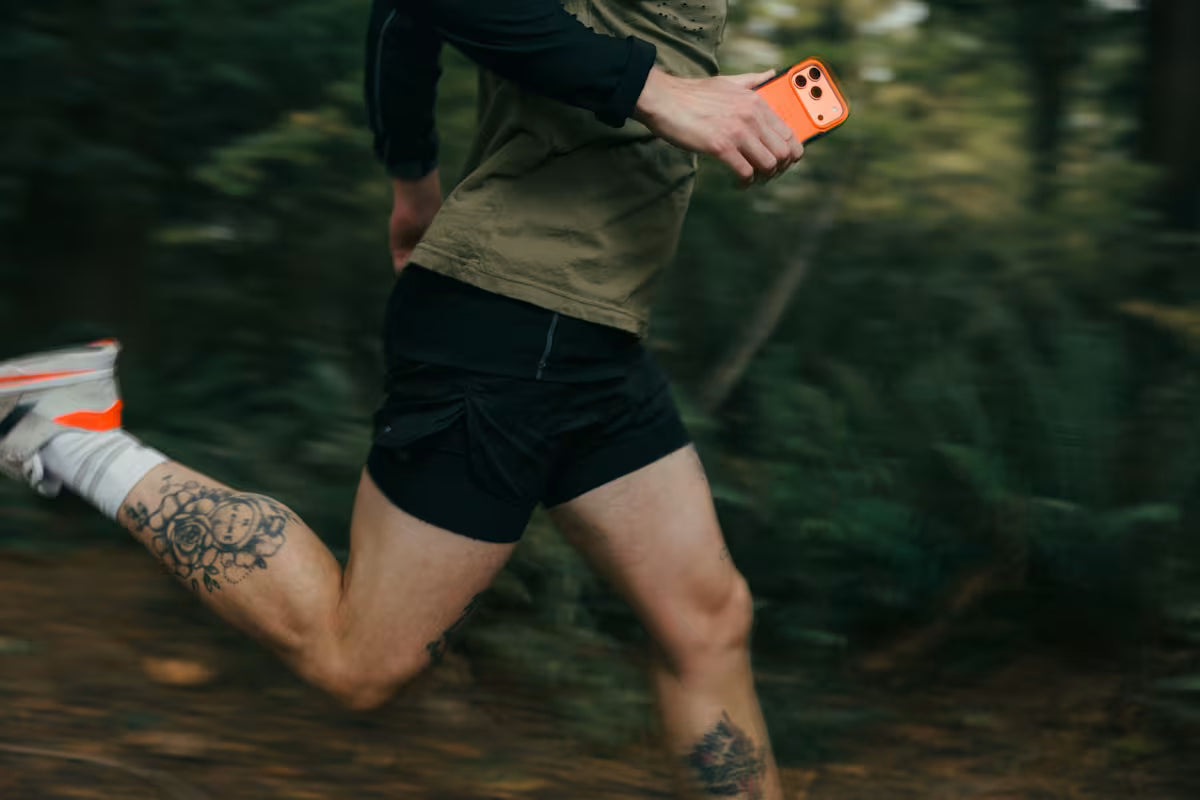 UAG รุ่น Civilian (Magsafe) - เคส iPhone 17 Pro Max - สี Orange