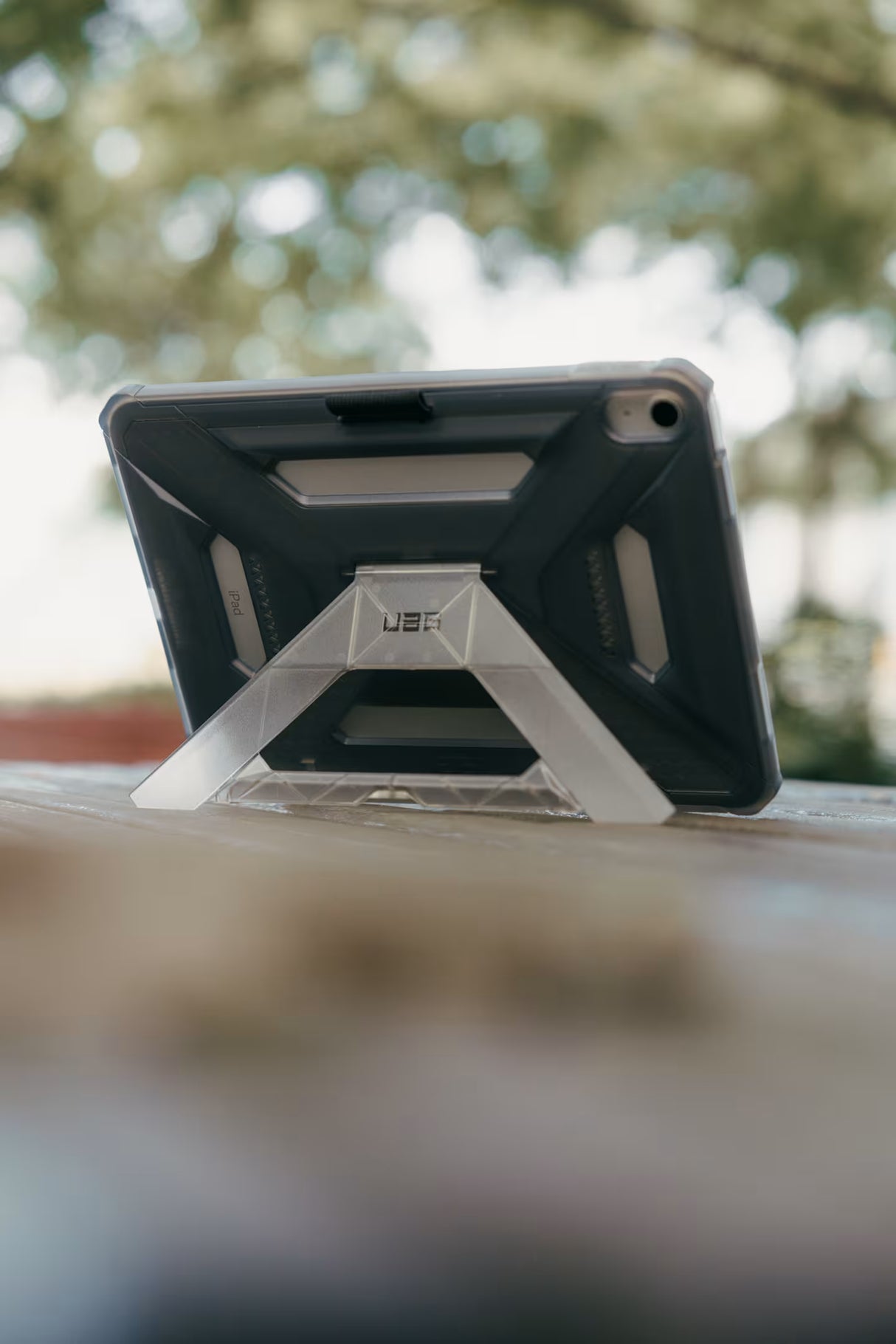 UAG รุ่น Scout Plus - เคส iPad 11" (A16/2025) - สี Ash