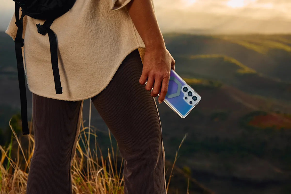 UAG รุ่น Plyo Pro - เคส Galaxy S25 Ultra - สี Blue Ombre