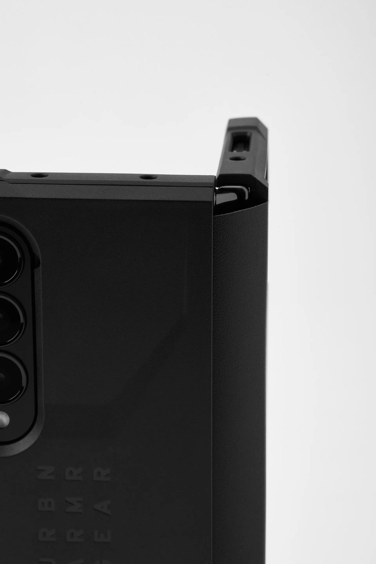 เคส UAG รุ่น Civilian - Galaxy Z Fold 4 - สี Black