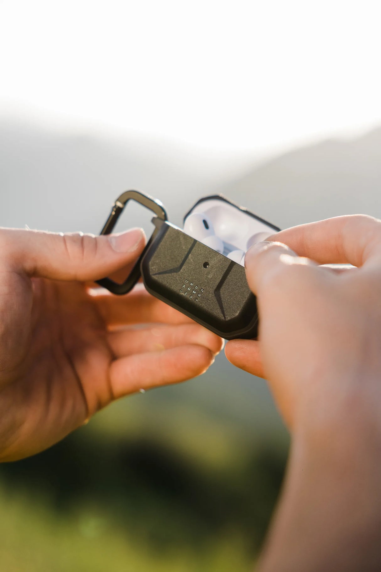 เคส UAG รุ่น Civilian - Airpods Pro 2 - สี Olive Drab