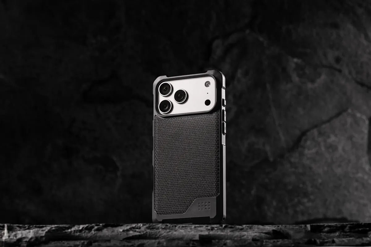 UAG รุ่น Metropolis LT (MagSafe) – เคส iPhone 17 Pro – สี Kevlar Mallard