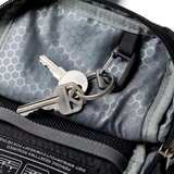 UAG รุ่น DRYOUT® Crossbody Sling – กระเป๋าคาดอก – สี Black