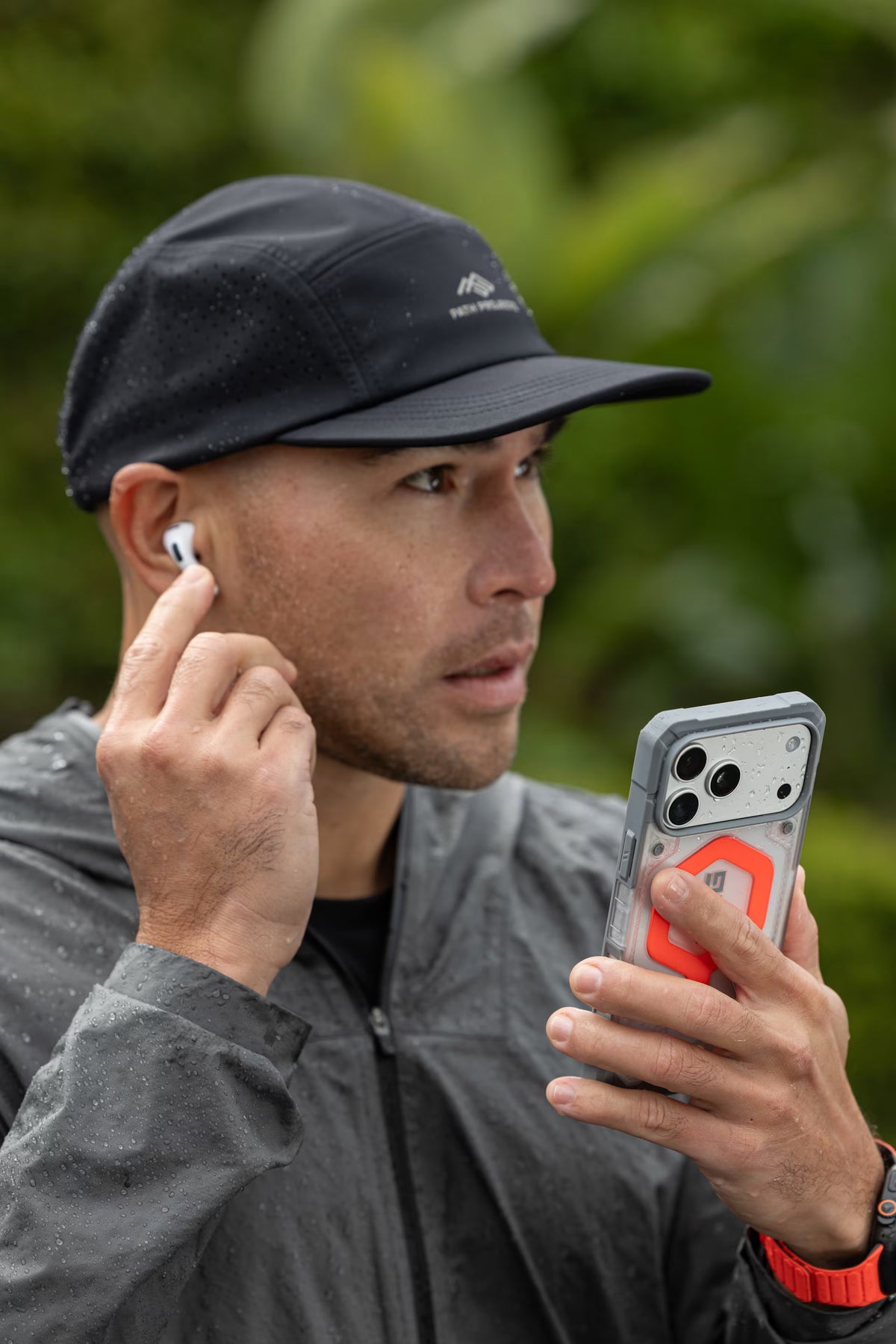 UAG รุ่น DRYOUT® Rescue AirPods Pouch – กระเป๋าดูดความชื้นใส่หูฟัง / AirPods – สี Black