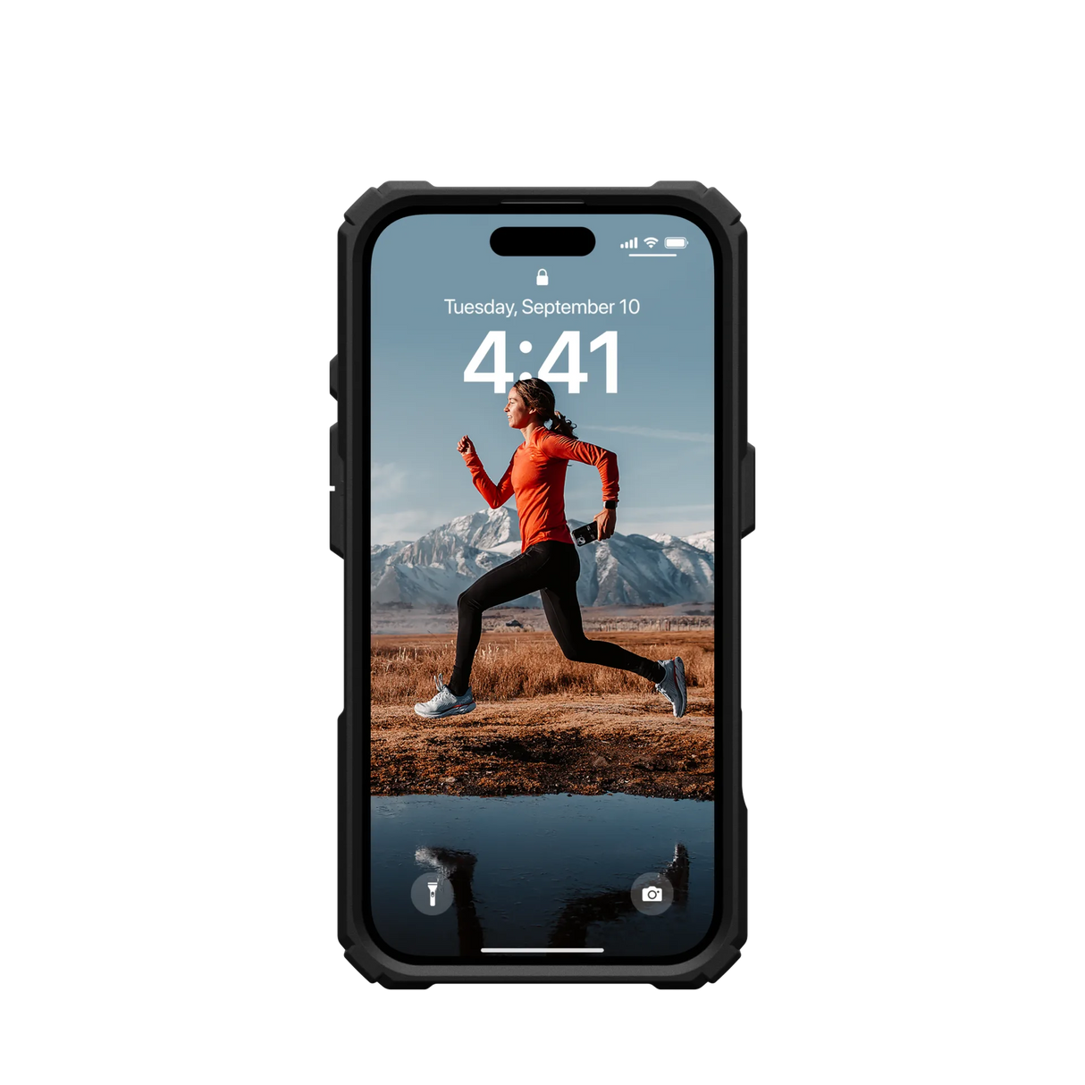 UAG รุ่น Plasma XTE Magsafe – เคส iPhone 16 – สี Black/Clear