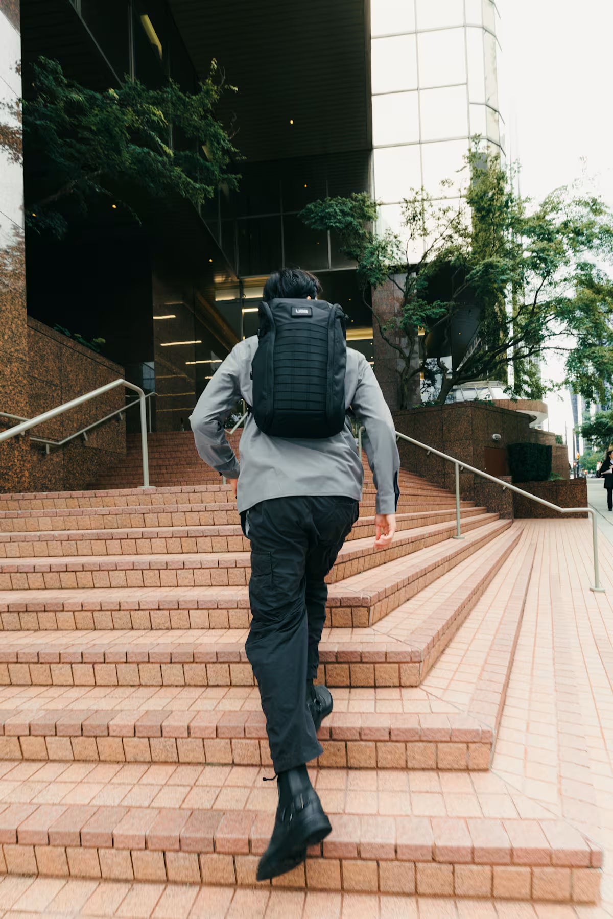 UAG รุ่น Civilian Backpack - กระเป๋าเป้สะพายหลัง ความจุ 20L - สี Black/Orange