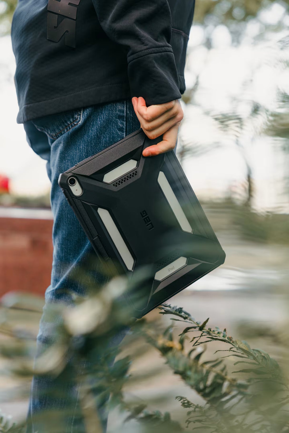 UAG รุ่น Scout - เคส iPad 11" (A16/2025) - สี Black