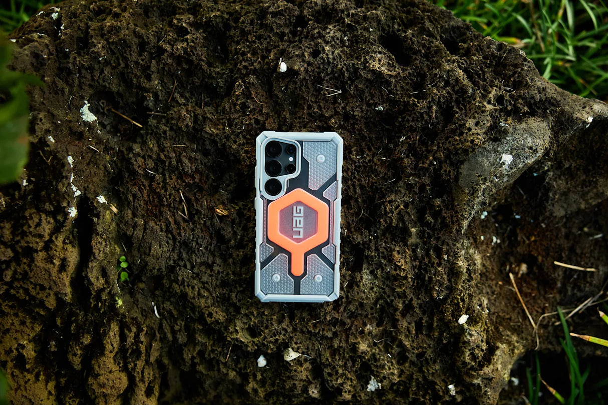 UAG รุ่น Pathfinder Clear with Magnetic Bundle - เคส Galaxy S25 Ultra - สี Active Lava/Lanyard