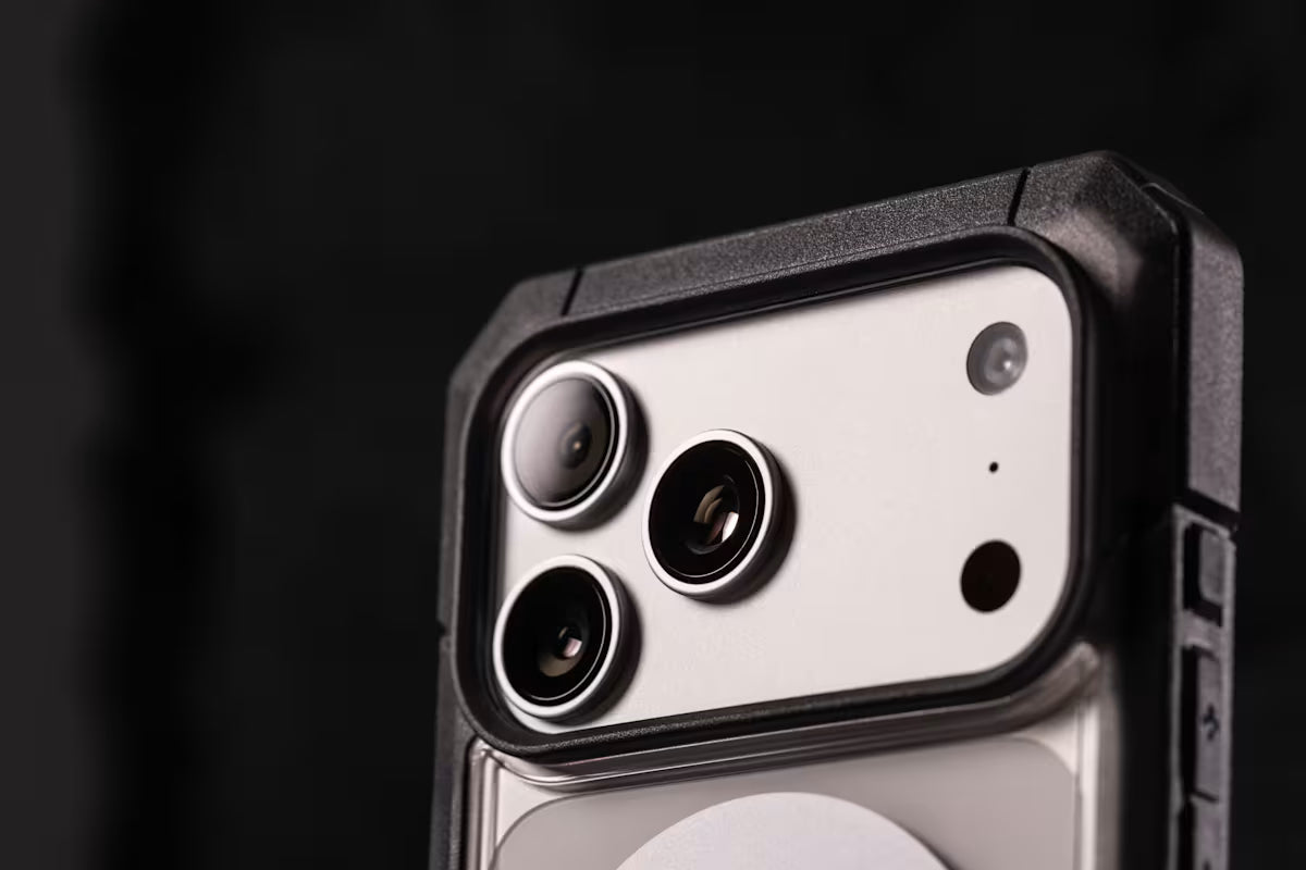 UAG รุ่น Trooper (Magsafe) - เคส iPhone 17 Pro Max - สี Ash