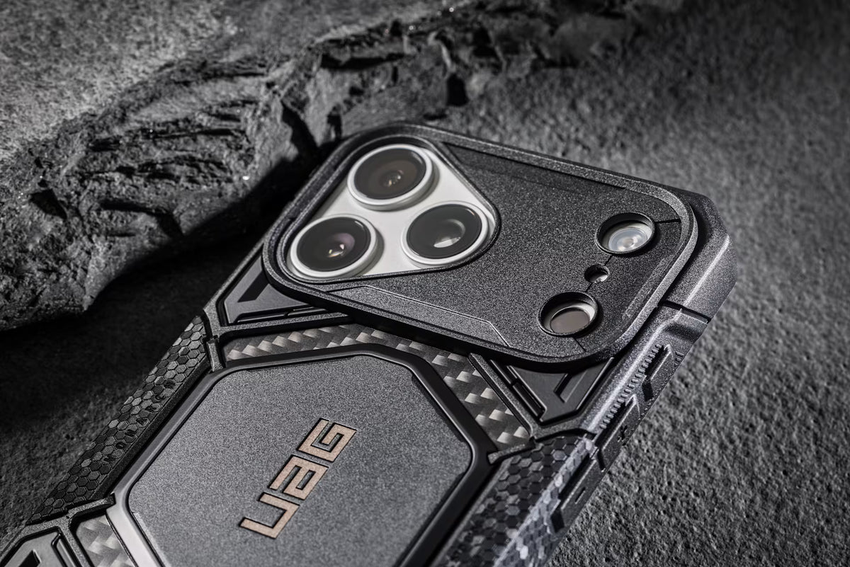 UAG รุ่น Monarch Pro (Cap) - เคส iPhone 17 Pro / 18 Pro - สี Titanium